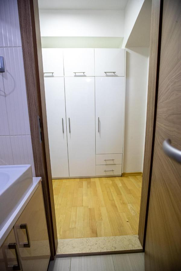Park Queens Apartments Ohrid Esterno foto
