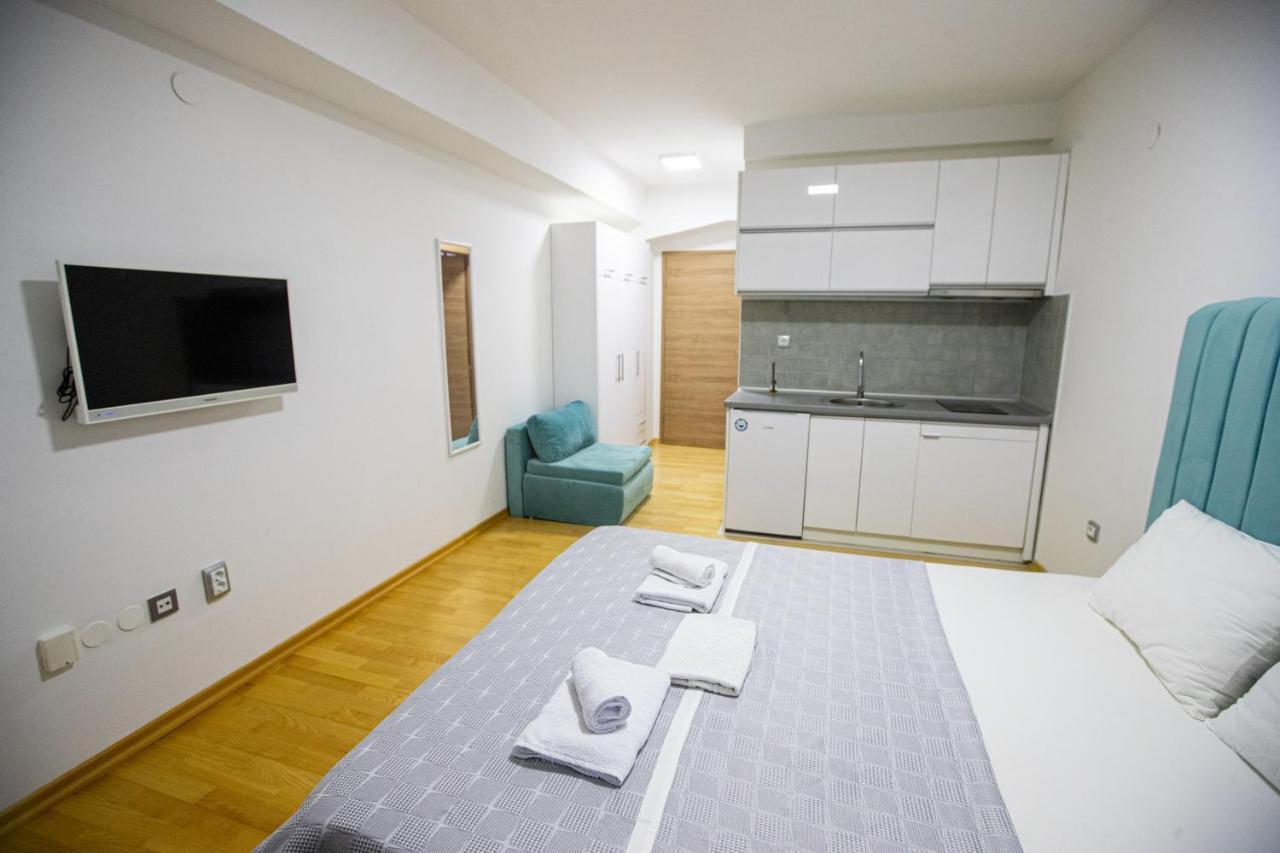 Park Queens Apartments Ohrid Esterno foto