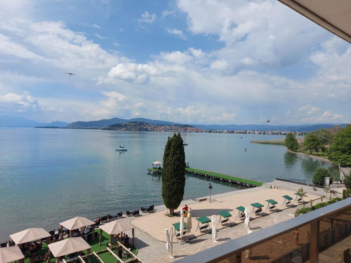 Park Queens Apartments Ohrid Esterno foto